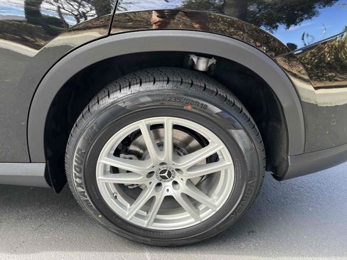 Used 2023 Mercedes-Benz GLC 300 4MATIC w/ Exclusive Trim Package image 78