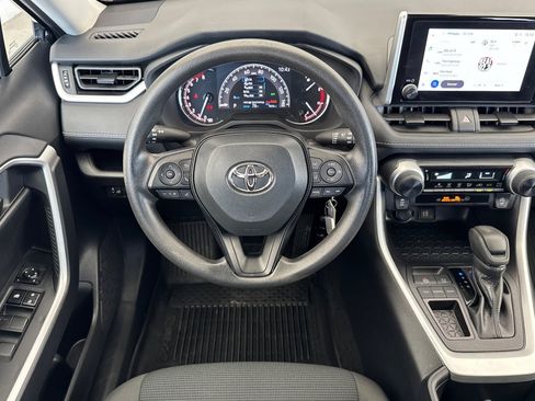 Certified 2025 Toyota RAV4 LE FWD image 13