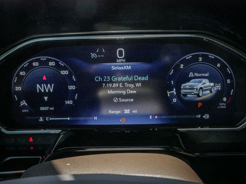 Used 2026 Chevrolet Silverado 1500 RST image 21