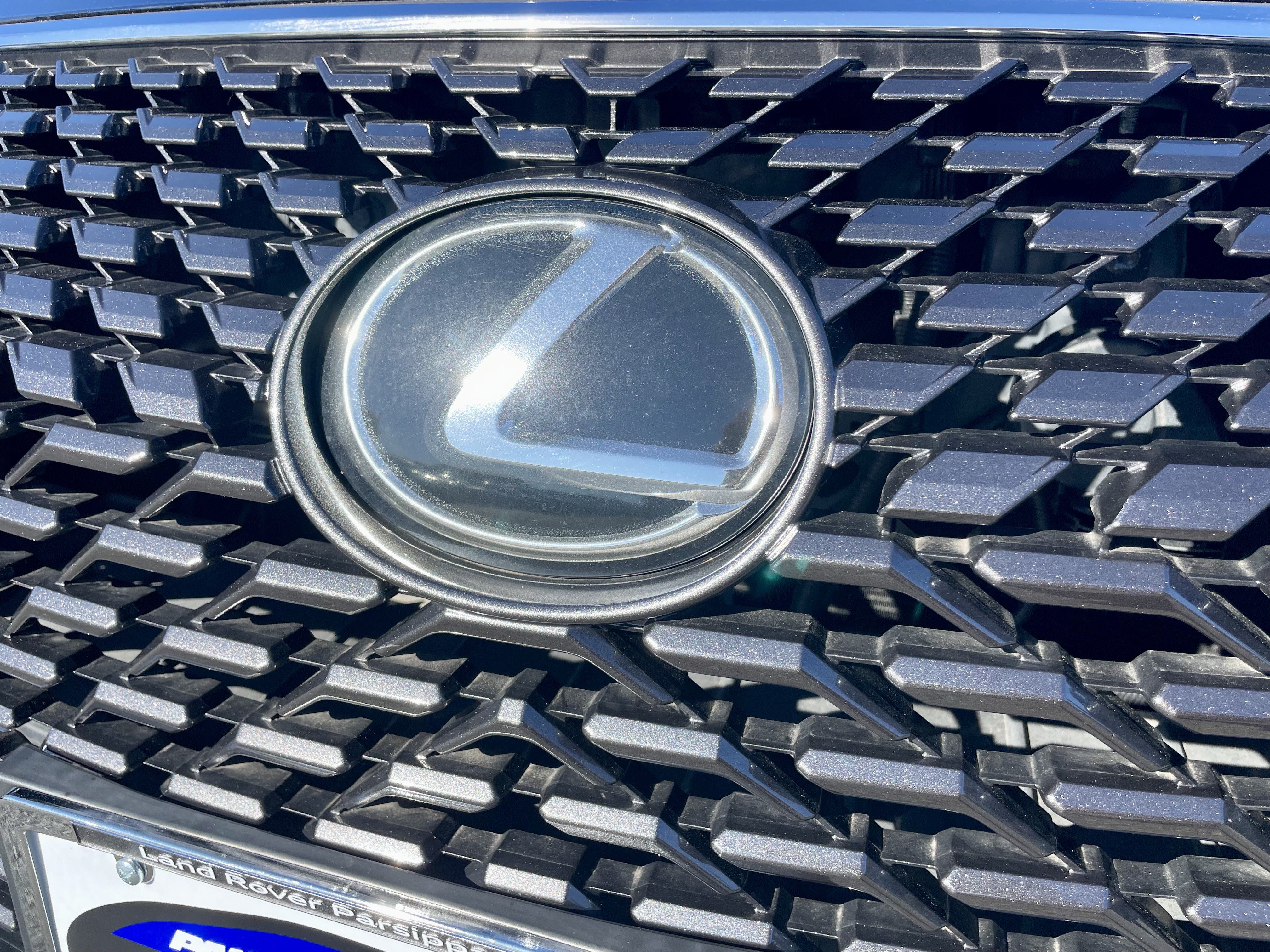 Used 2021 Lexus RX 350L Premium w/ Premium Package AWD/4WD image 34