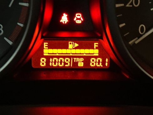 Used 2010 MAZDA MAZDA3 i Sport FWD image 28