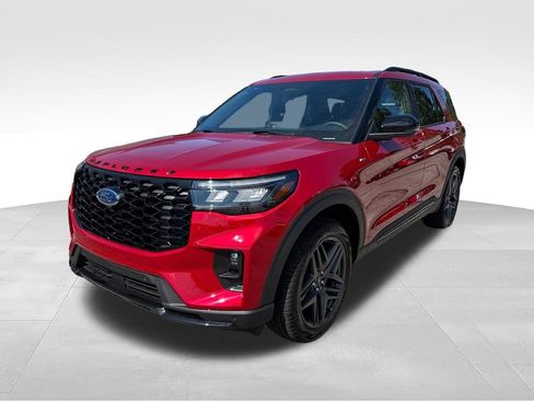Used 2026 Ford Explorer ST-Line w/ ST-Line Street Pack AWD/4WD image 9