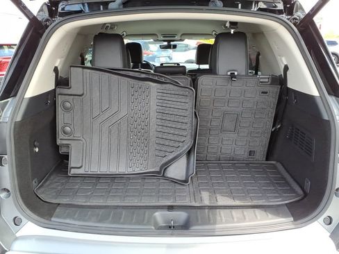 Certified 2024 Nissan Pathfinder SL AWD/4WD image 13