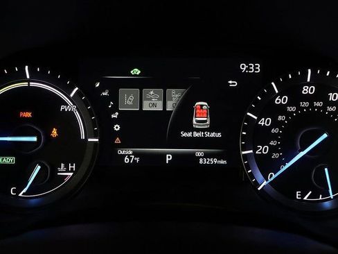 Used 2020 Toyota Highlander XLE image 17