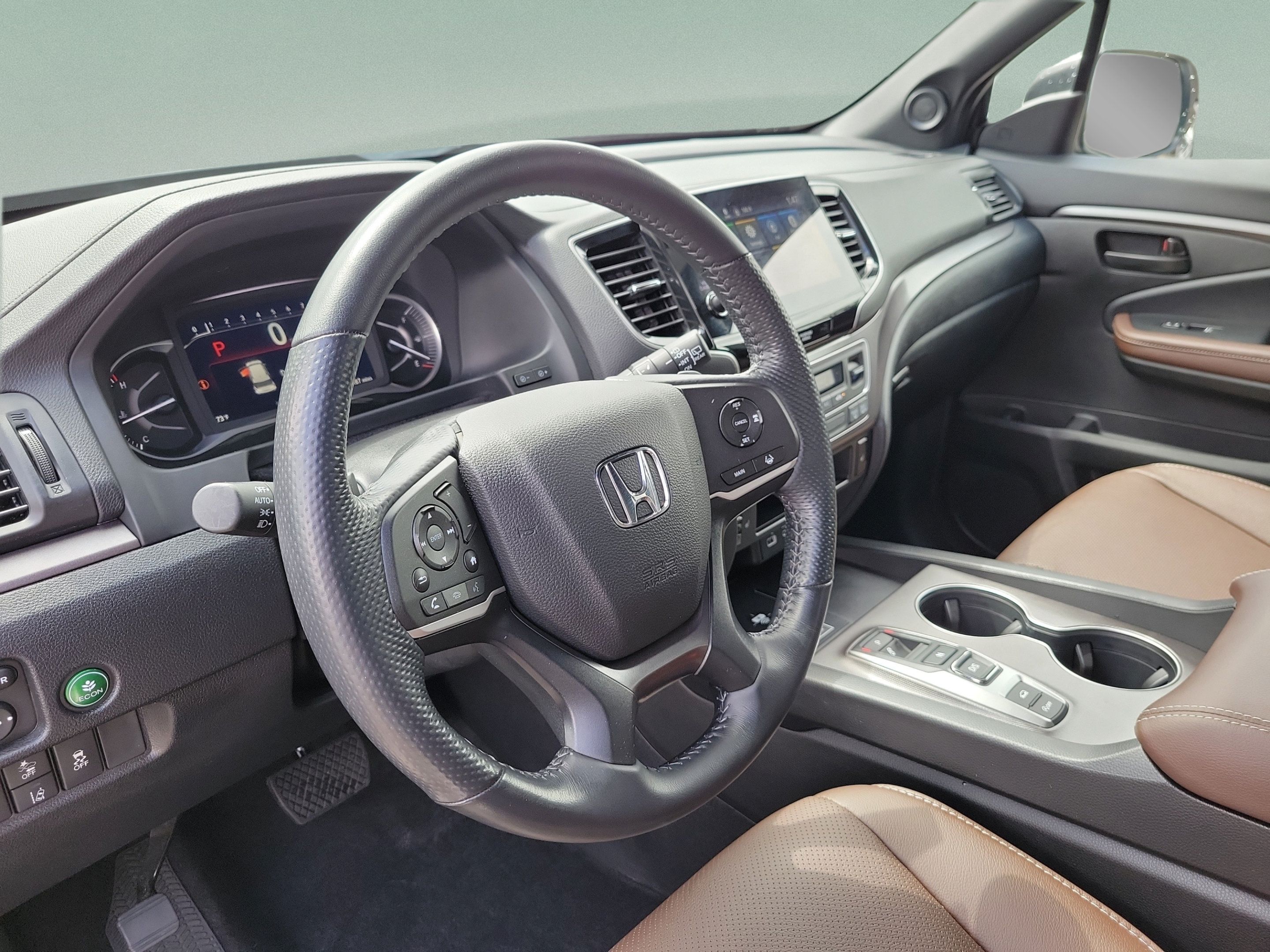 Certified 2025 Honda Passport EX-L image 25