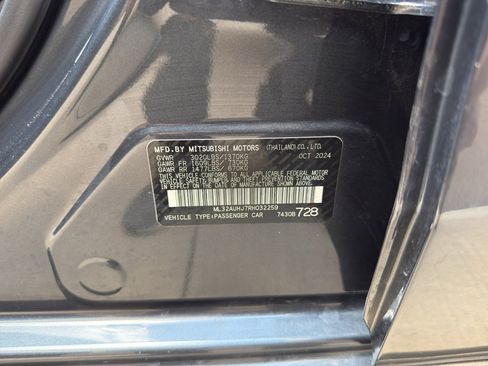 Used 2024 Mitsubishi Mirage ES FWD image 31