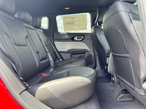 New 2026 Jeep Compass Limited AWD/4WD image 12
