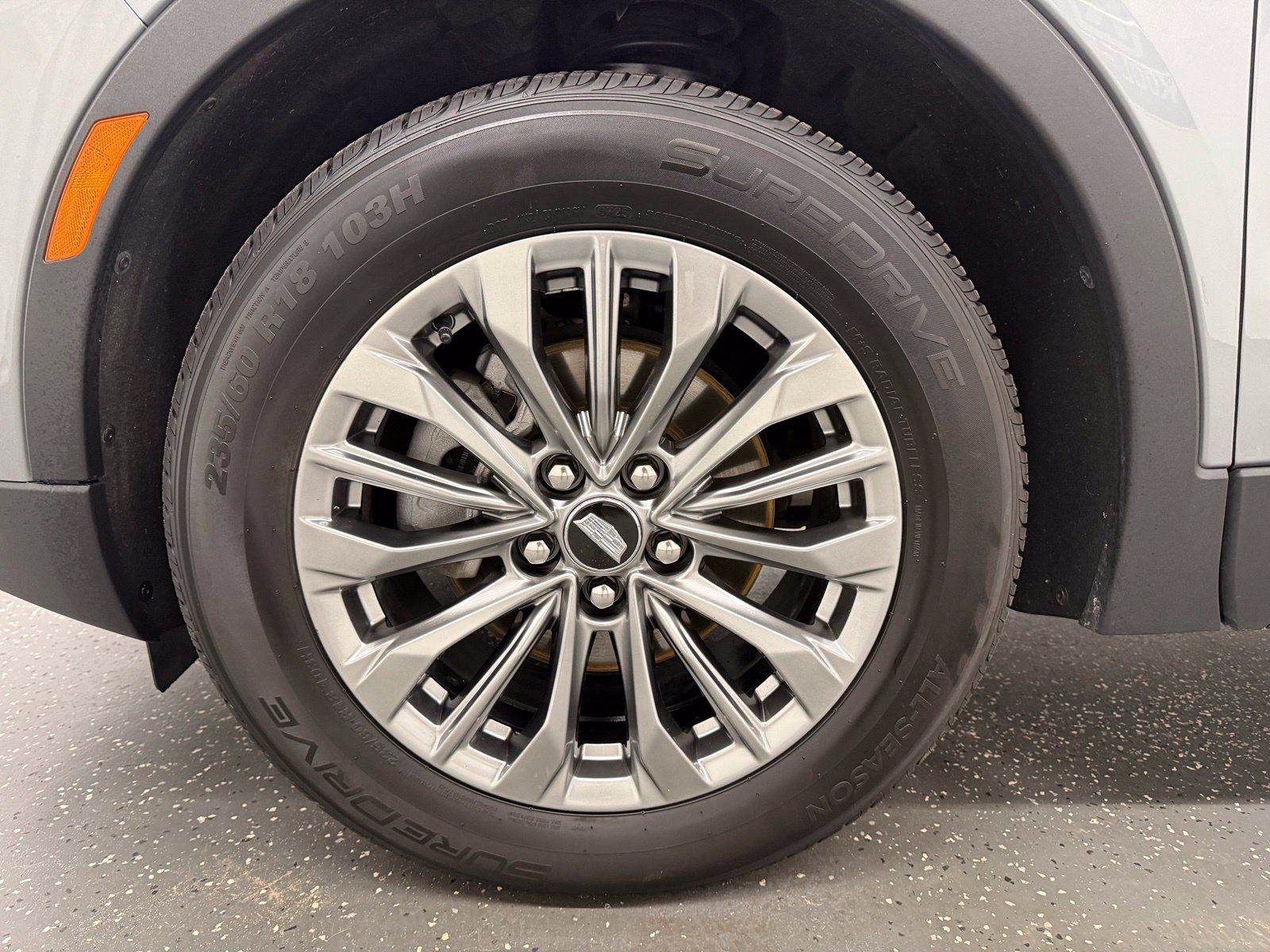 Used 2024 Cadillac XT4 Premium Luxury FWD image 18