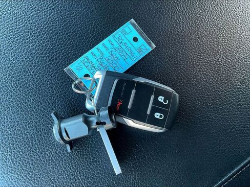 Used 2024 RAM 2500 Big Horn w/ Bed Utility Group image 13