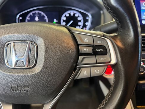 Used 2022 Honda Accord Touring image 22