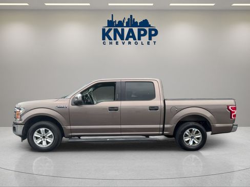 Used 2018 Ford F150 XLT RWD image 2