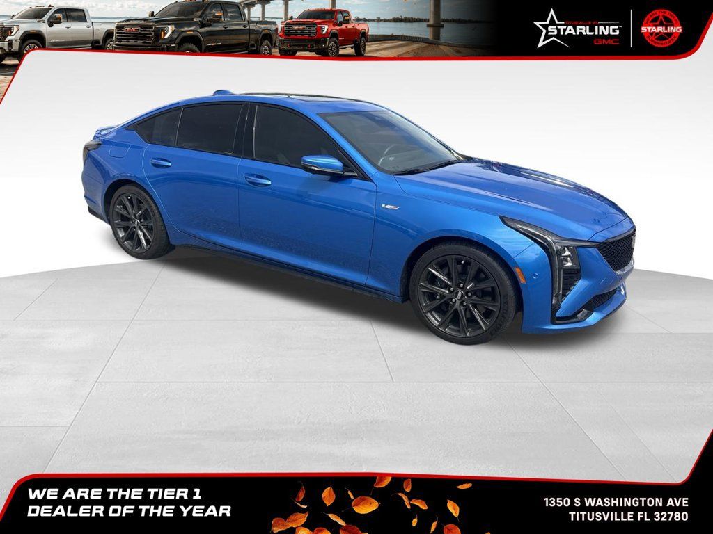 Used 2025 Cadillac CT5 V w/ Technology Package RWD image 1