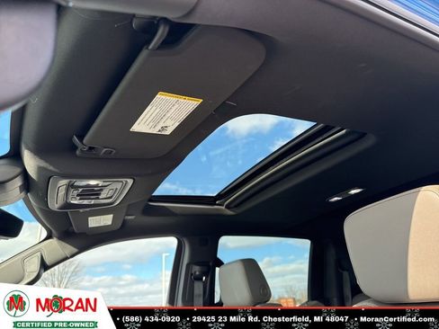 Used 2022 Chevrolet Silverado 1500 ZR2 w/ Technology Package image 15