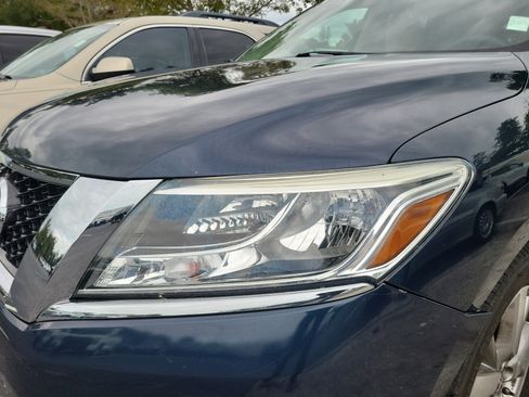 Used 2013 Nissan Pathfinder Platinum image 4