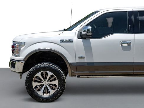 Used 2018 Ford F150 King Ranch w/ Equipment Group 601A Luxury AWD/4WD image 10