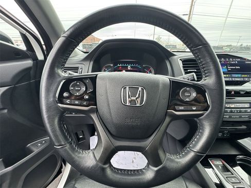 Used 2021 Honda Pilot Touring image 21