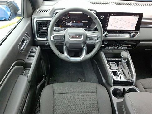 New 2025 GMC Canyon Elevation image 8