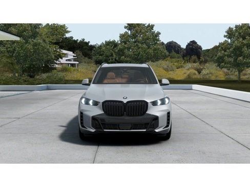New 2026 BMW X5 xDrive50e w/ M Sport Package AWD/4WD image 3
