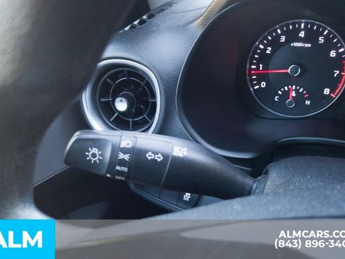 Used 2023 Kia Forte LXS image 32