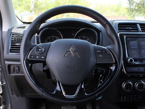 Used 2024 Mitsubishi Outlander Sport AWD image 10