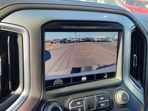 Used 2020 Chevrolet Silverado 2500 LTZ w/ LTZ Plus Package image 13