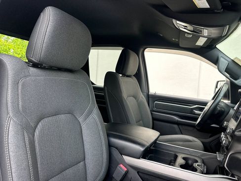 Used 2019 RAM 1500 Big Horn image 30