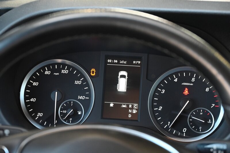 Used 2020 Mercedes-Benz Metris Passenger image 35