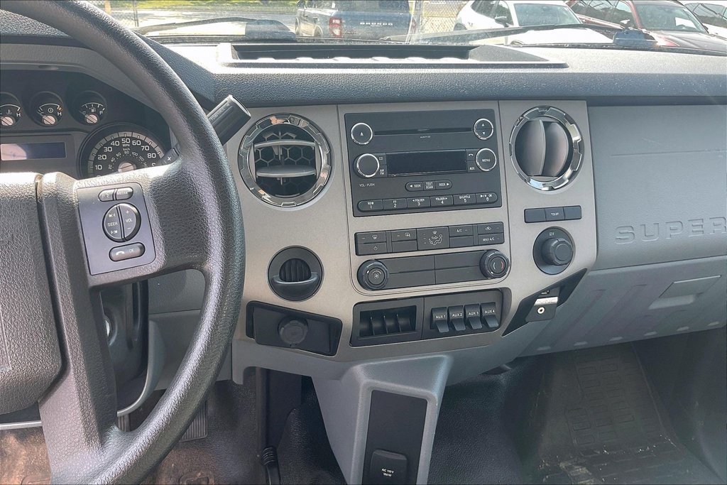 Used 2018 Ford F650 2WD Regular Cab Super Duty image 5