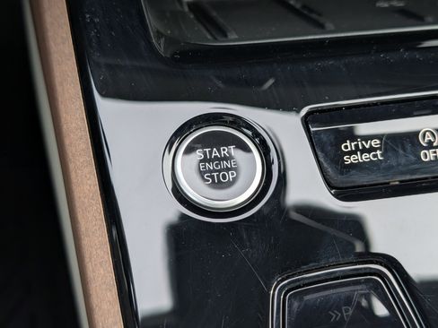 Used 2025 Audi A5 2.0T Premium w/ Convenience Package image 33