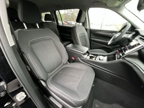 Used 2023 Jeep Grand Cherokee L Laredo w/ Luxury Tech Group I AWD/4WD image 25
