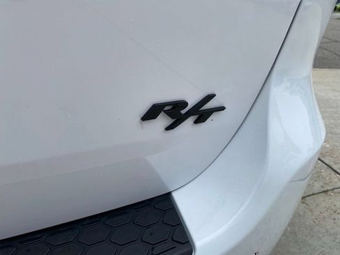 Used 2025 Dodge Durango R/T w/ Blacktop Package AWD/4WD image 5