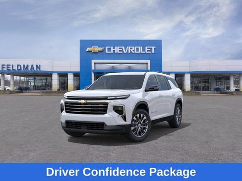 Used 2026 Chevrolet Traverse LT w/ Sun and Wheel Package AWD/4WD image 9