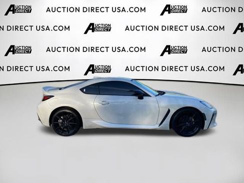 Used 2022 Toyota GR86 Premium RWD image 24
