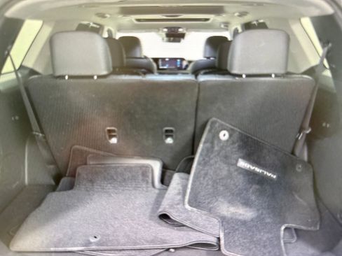 Used 2025 Hyundai Palisade Limited image 5