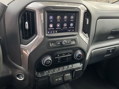 Used 2023 Chevrolet Silverado 1500 Custom RWD image 17