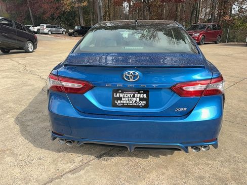 Used 2020 Toyota Camry XSE image 5