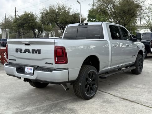 New 2026 RAM 2500 Laramie w/ Night Edition AWD/4WD image 5