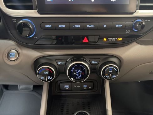 New 2026 Hyundai Venue SEL image 20