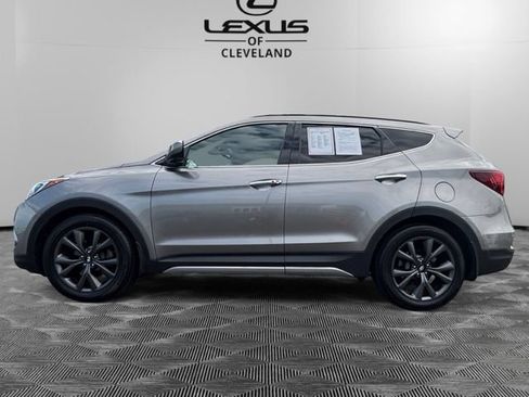 Used 2018 Hyundai Santa Fe Sport w/ 2.0T Ultimate Tech Package 05 AWD/4WD image 3