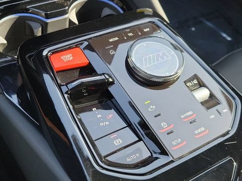 Used 2025 BMW M5 w/ Carbon Package AWD/4WD image 27