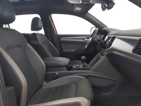 Used 2021 Volkswagen Atlas Cross Sport SEL Premium R-Line image 40