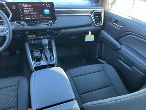 New 2026 GMC Canyon Elevation image 17