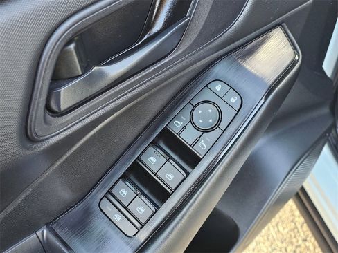 Certified 2024 Nissan Rogue S image 18