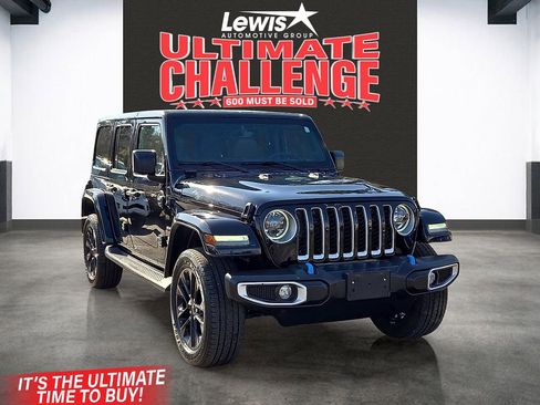 Used 2023 Jeep Wrangler Unlimited Sahara image 6