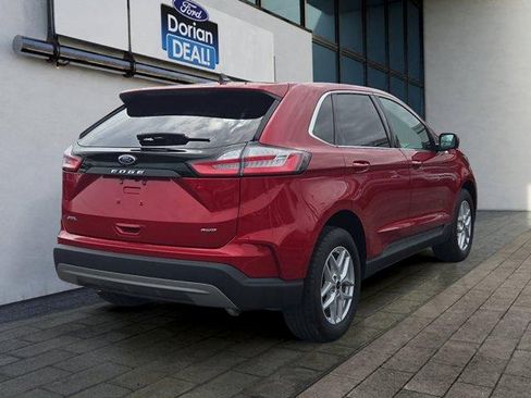 Certified 2024 Ford Edge SEL w/ Convenience Package AWD/4WD image 3
