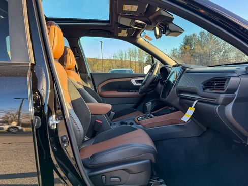 New 2025 Subaru Forester Touring w/ Popular Package - Touring image 7