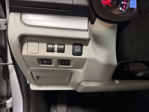 Used 2015 Subaru Forester 2.5i Touring w/ Popular Package #2 image 33