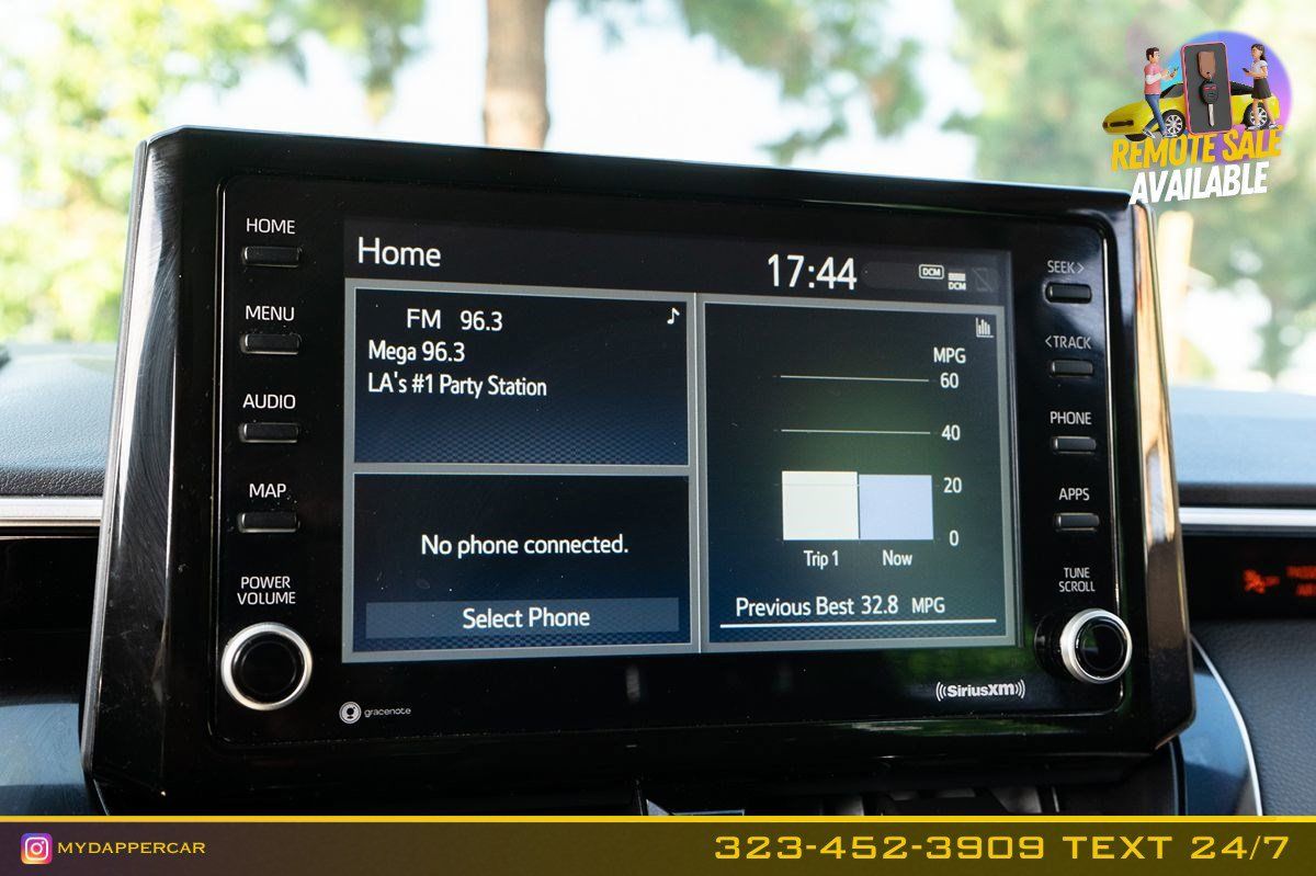 Used 2022 Toyota Corolla LE FWD image 24