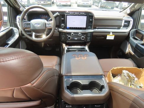 Used 2024 Ford F250 King Ranch w/ Chrome Package AWD/4WD image 24