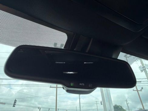 Used 2019 Toyota Tacoma TRD Sport w/ Technology Package RWD image 39